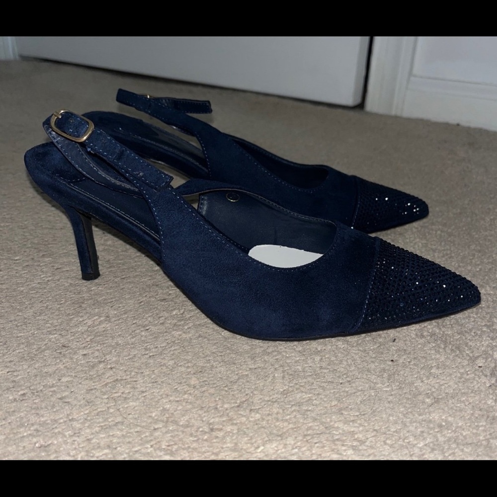 Blue kitten heels